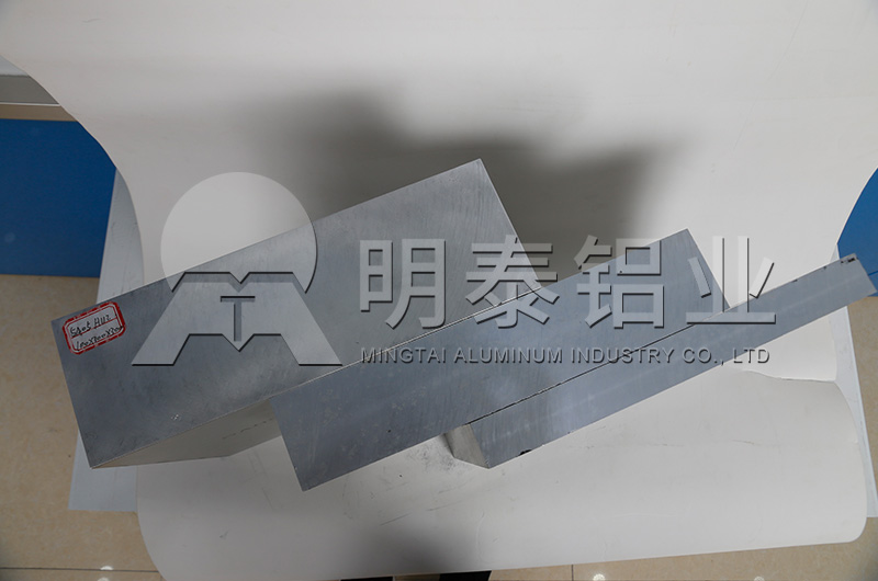 鏡麵草莓在线观看性能優良