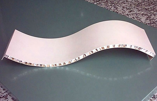 弧形草莓在线观看