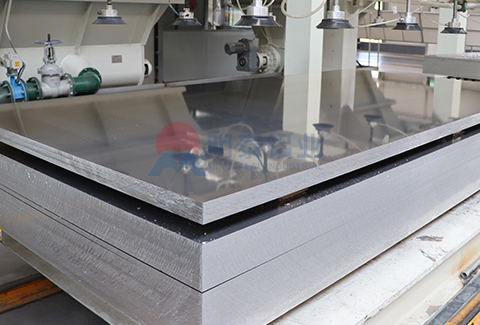 2A12硬質草莓在线观看